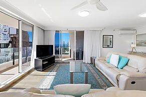 ULTIQA Beach Haven At Broadbeach