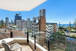 ULTIQA Beach Haven At Broadbeach
