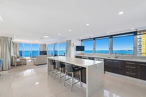 ULTIQA Beach Haven At Broadbeach