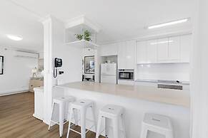 ULTIQA Beach Haven At Broadbeach