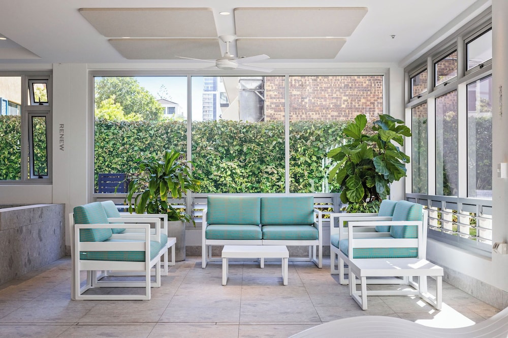 ULTIQA Beach Haven At Broadbeach