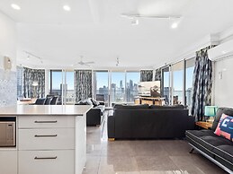 ULTIQA Beach Haven At Broadbeach