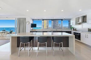 ULTIQA Beach Haven At Broadbeach