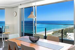 ULTIQA Beach Haven At Broadbeach