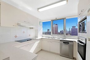 ULTIQA Beach Haven At Broadbeach