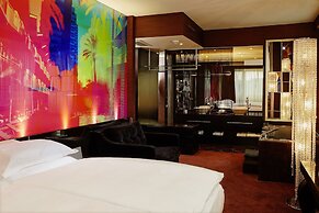 Savoy Hotel