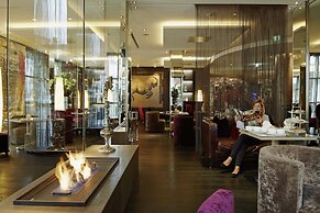 Savoy Hotel
