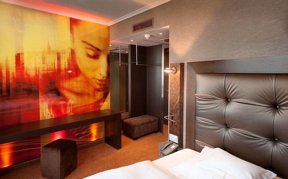Savoy Hotel