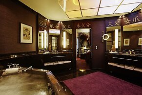 Savoy Hotel