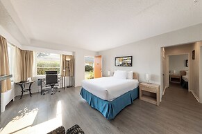 2400 Motel