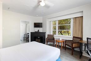 2400 Motel