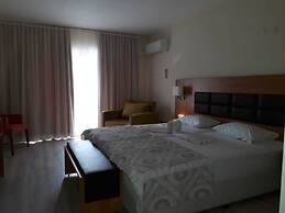 Begonville Hotel
