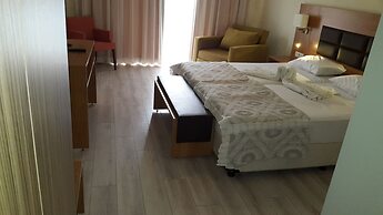 Begonville Hotel