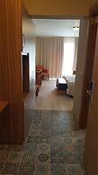 Begonville Hotel