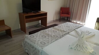 Begonville Hotel