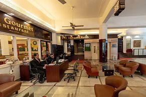 West End Hotel