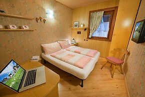 Hotel Astra