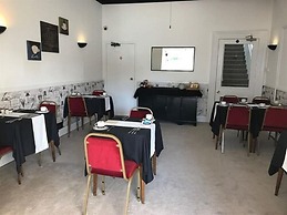 The Ashleigh - Dog Friendly