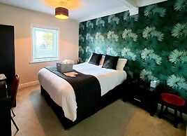 The Ashleigh - Dog Friendly