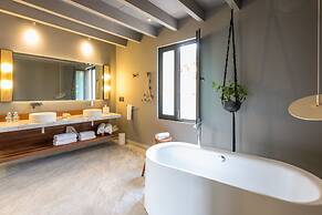 Dos Casas Hotel & Spa