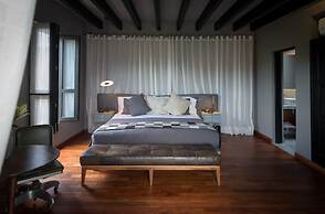 Dos Casas Hotel & Spa
