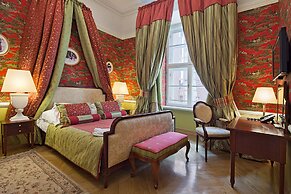 The Bonerowski Palace Boutique Hotel