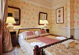 The Bonerowski Palace Boutique Hotel