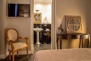 The B Place Hotel