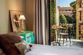 The B Place Hotel