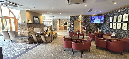 Shendish Manor Hotel & Golf Course