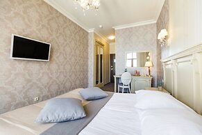 Arbat House Hotel
