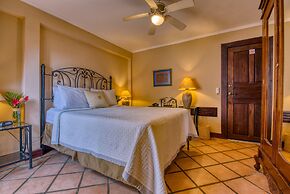 Los Robles Charming Colonial Boutique Hotel