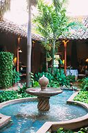 Los Robles Charming Colonial Boutique Hotel
