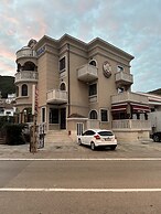 Vila Lux Hotel