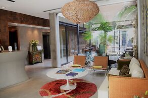 Mine Hotel Boutique