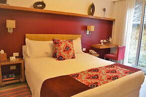 Mine Hotel Boutique