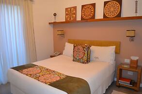 Mine Hotel Boutique