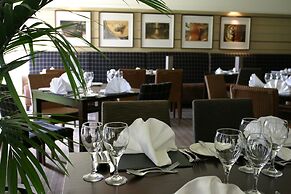 Eight Acres Hotel