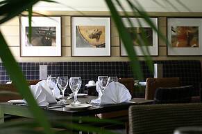 Eight Acres Hotel