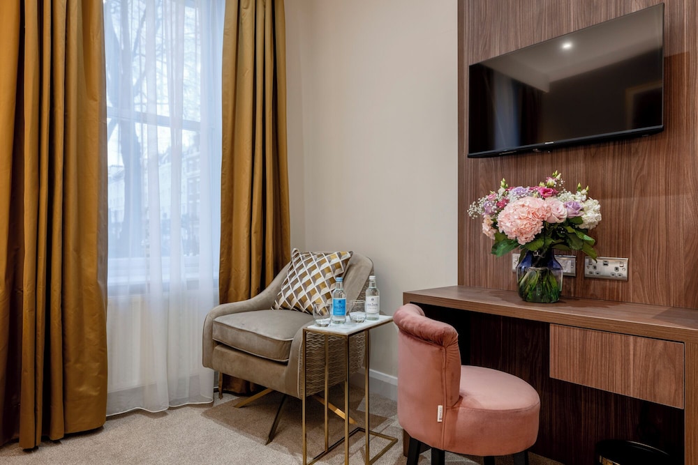 Grand Concerto Hotel