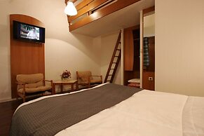 Hotel Kyriad Reims Est Parc des Expositions