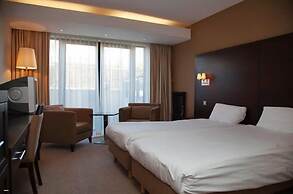 White Sands Hotel