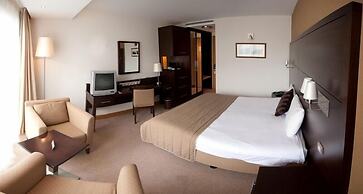 White Sands Hotel