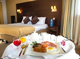 White Sands Hotel
