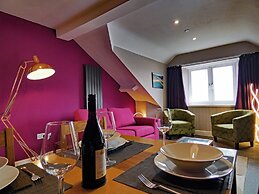 Bryn Melyn Apartments