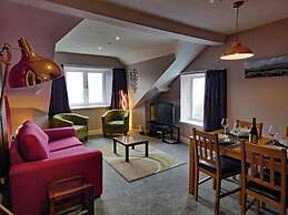 Bryn Melyn Apartments