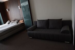 Golden Tulip West Ende