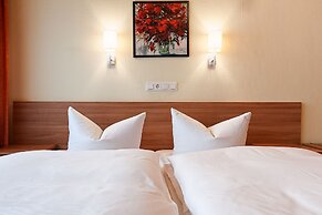 Hotel Garni Nuernberger Trichter