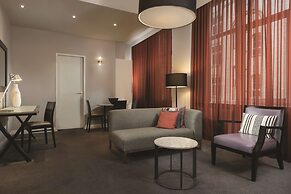 Adina Apartment Hotel Berlin CheckPoint Charlie