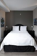 Byward Blue Inn